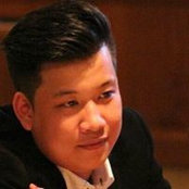 Aphiwat Chareonvisal's photo