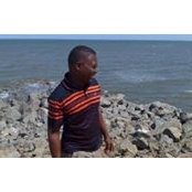 Tony Nhambele's photo