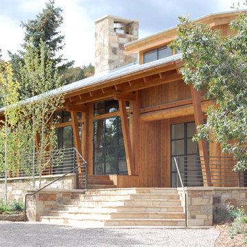 Exterior Entry