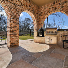 Outdoor kitchen