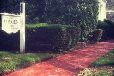 Photo of a traditional landscaping in Boston.