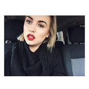 Elle Bee's photo