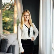 Erika Aburto's photo