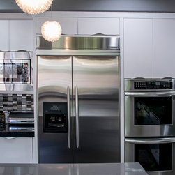 Irvine, CA, Residence - Kitchen And Dining Furniture