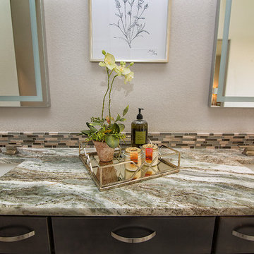 Powder Rooms & Bathrooms