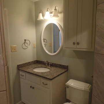 Bartlett Master Bathroom