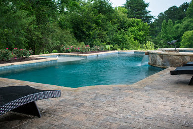 Example of a trendy pool design in Atlanta