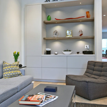 Belize Modern
