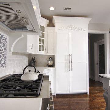 Transitional White Kitchen
