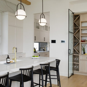 Dream Kitchen Showcases Exquisite Calacatta Manhattan