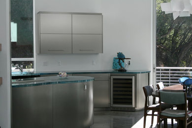 Custom kitchen - Contemporary