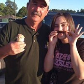 Heidi Wall's photo