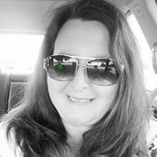 Angela Wiles's photo