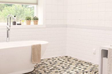 Aménagement d'une salle de bain.