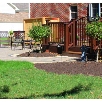 Winding Passage to Patio Paradise