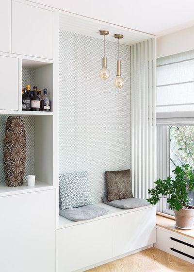 Scandinavian Living Room by Mon Concept Habitation