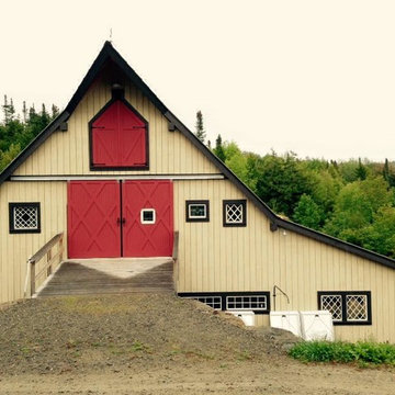 Chase Rd House & Barn