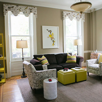 Transitional Cozy Family Room