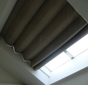 カーテン夢工房 大阪府大阪市西区新町1 21 8大阪スカイタワー1階のカーテン ブラインド Houzz ハウズ カーテン夢工房 大阪府大阪市西区新町1 21 8大阪スカイタワー1階のカーテン ブラインド Houzz ハウズ