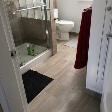 Penticton Reno, Bath room & Kitchen & Garage