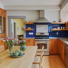 Eat In Kitchen