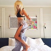 Sarah Larson's photo