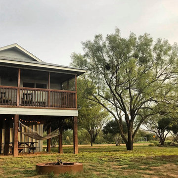 Llano River House Exterior