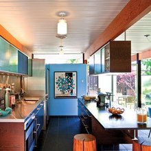 Kitchen/pantry