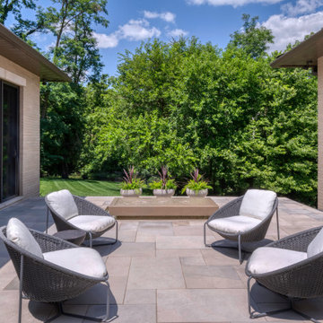 Des Moines, IA - Southern Hills; Addition & Detailing