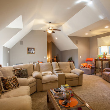 Traditional Bonus Room
