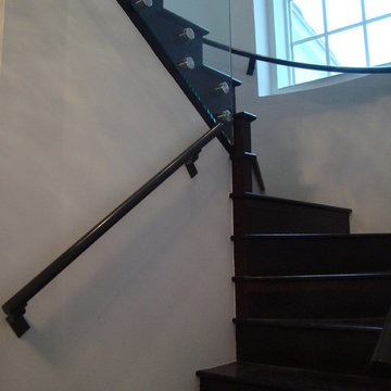Old meets New - Glass and Bronze