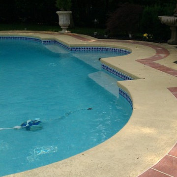 Spray-Coat Resurfacing