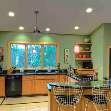 Warmth and Modern Style Meet at Smith Mountain Lake