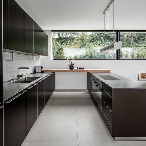 Küchen mit Rückwand aus Glasfliesen Ideen, Design & Bilder | Houzz