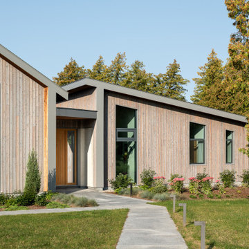 Lake Champlain Modern