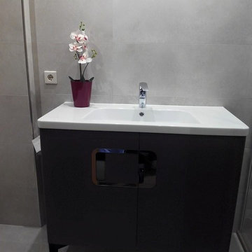 Reforma de un baño en un piso en Caceres