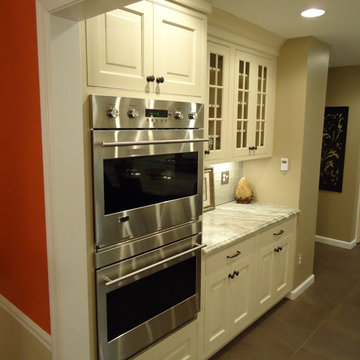 Huge Family Kitchen!