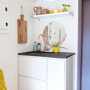 My Houzz: Retro Style in a Detached Garage-Turned-Tiny Home