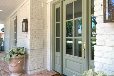Entryway - transitional entryway idea in Dallas