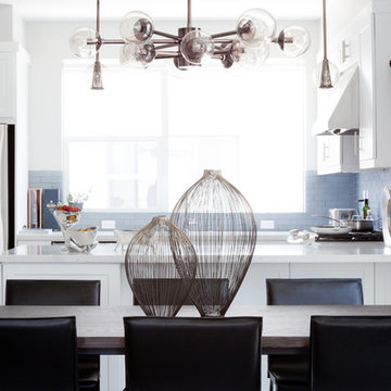 A Collected-Meets-Cool Costa Mesa Bachelor Pad