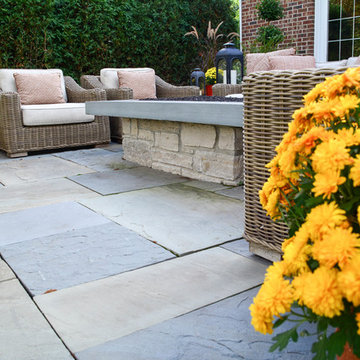 Barrington Backyard Entertaining & Firepit