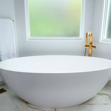 West Eugene Luxury Bath