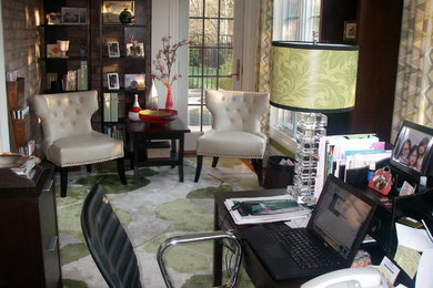 Living room - contemporary living room idea in New York