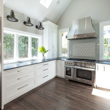 Modern Farmhouse Kitchen and Home Bar