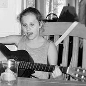 Katie Wiesels foto