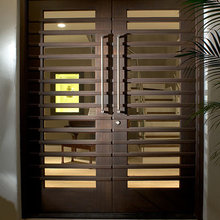 Front door handle
