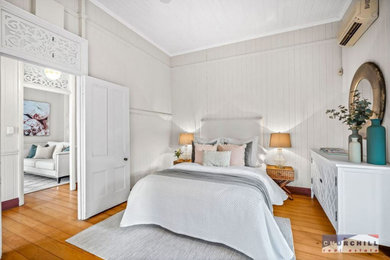 Example of a classic bedroom design in Brisbane