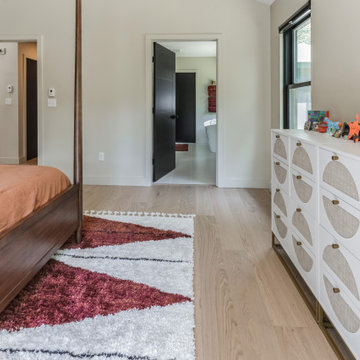 Balboa 7"| Silvan Resilient Hardwood Collection Eclectic Customer Space | ME