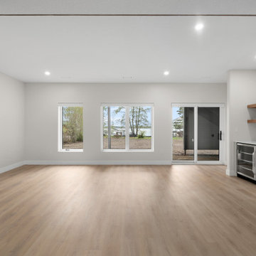 Sunset Ridge Family Room