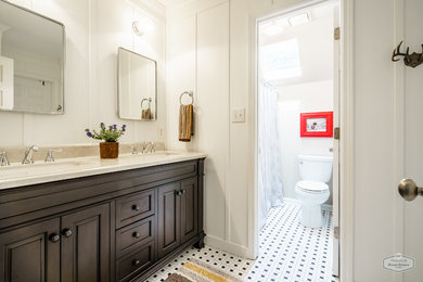Example of a mid-sized classic bathroom design in Atlanta